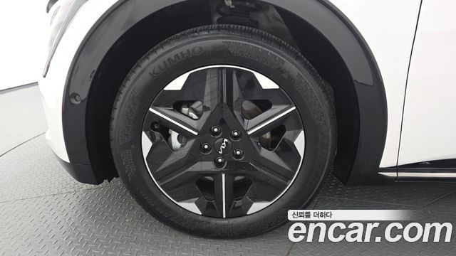 Kia EV6 2025 — photo 5