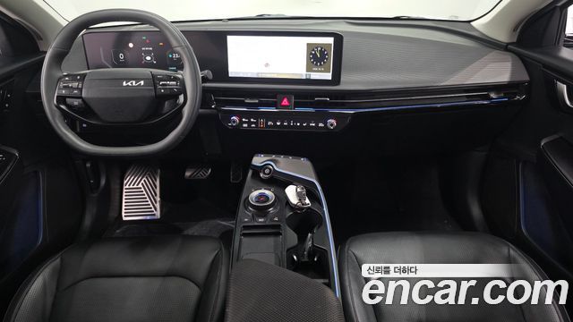 Kia EV6 2025 — photo 10