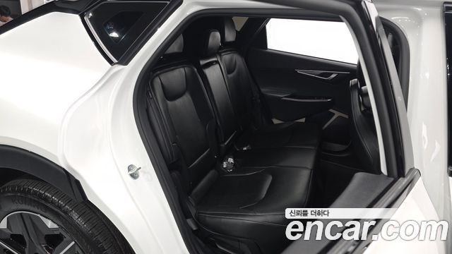 Kia EV6 2025 — photo 18