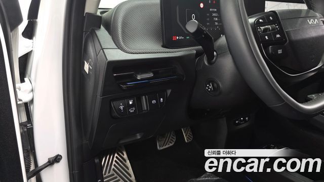 Kia EV6 2025 — photo 19