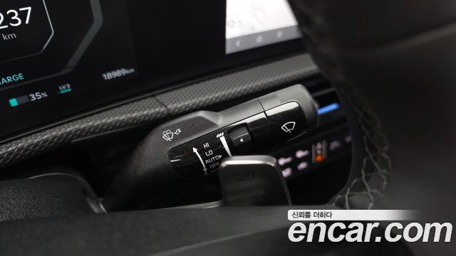 Kia EV6 2025 — photo 29