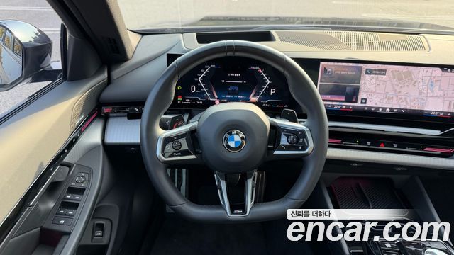 BMW 5-Series 2024 — photo 17