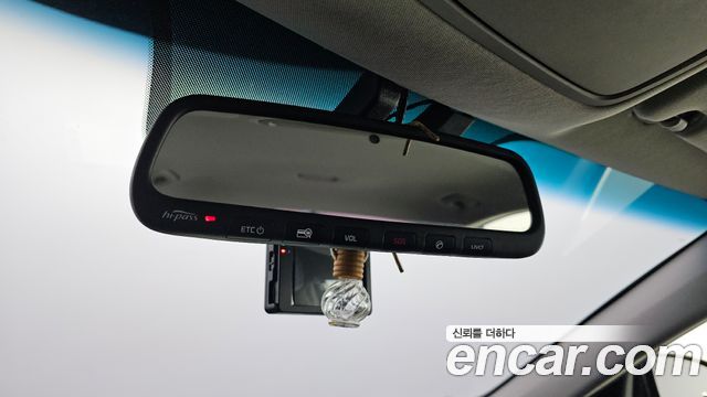 Kia K7 2016 — photo 18