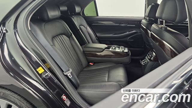 Genesis EQ900 2018 — photo 17