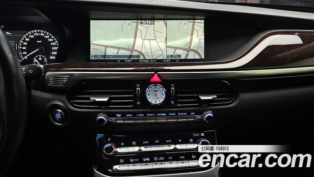 Genesis EQ900 2018 — photo 20