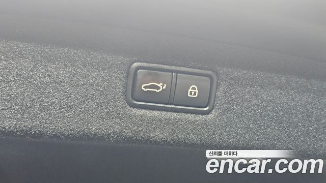 Genesis EQ900 2018 — photo 31