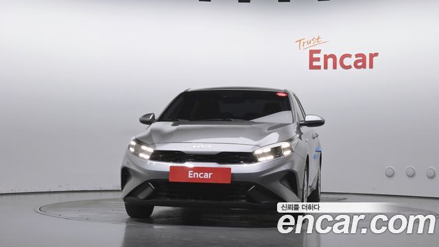 Kia K3 2023 — photo 3