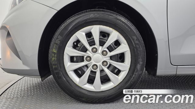 Kia K3 2023 — photo 5