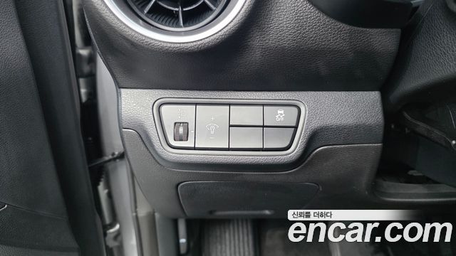 Kia K3 2023 — photo 25