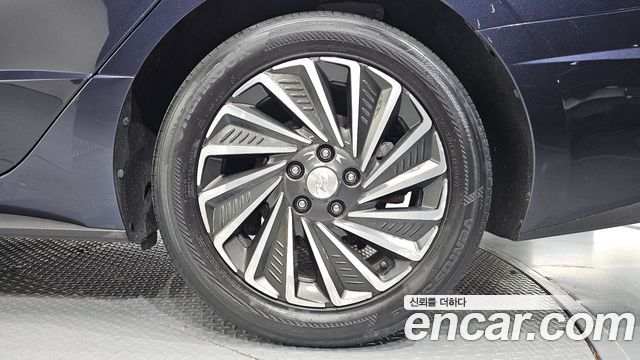 Hyundai Sonata 2021 — photo 7