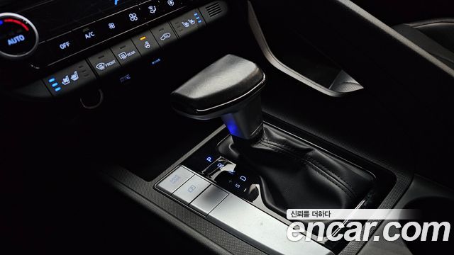 Hyundai AVANTE 2023 — photo 12