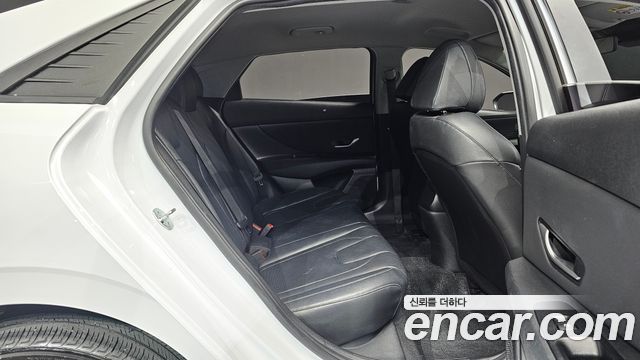 Hyundai AVANTE 2023 — photo 29