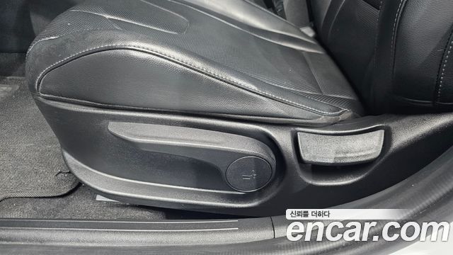 Hyundai AVANTE 2023 — photo 30