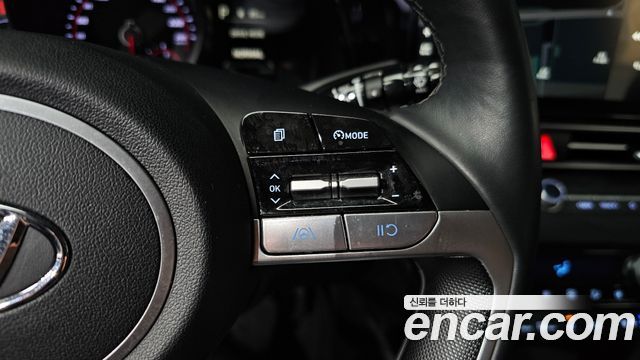 Hyundai AVANTE 2023 — photo 31