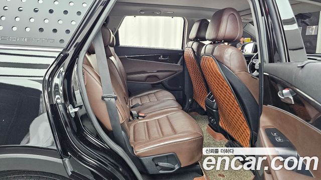 Kia Sorento 2016 — photo 12