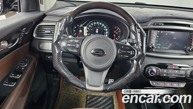 Kia Sorento 2016 — photo 13