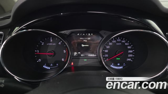 Kia Canival 2016 — photo 11
