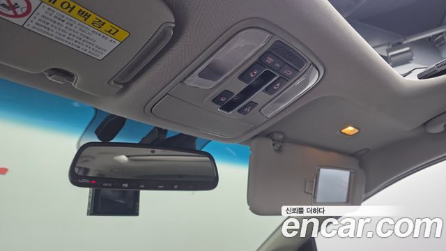 Kia Canival 2016 — photo 27