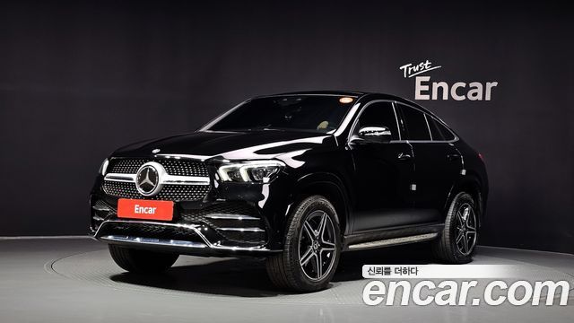 Mercedes-Benz GLE-Class 2021 — photo 1