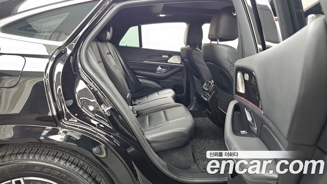 Mercedes-Benz GLE-Class 2021 — photo 12