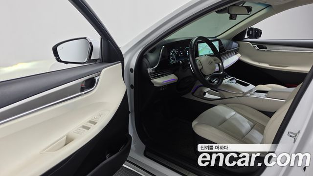 Hyundai Grandeur 2022 — photo 13