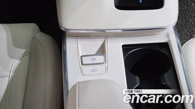 Hyundai Grandeur 2022 — photo 18