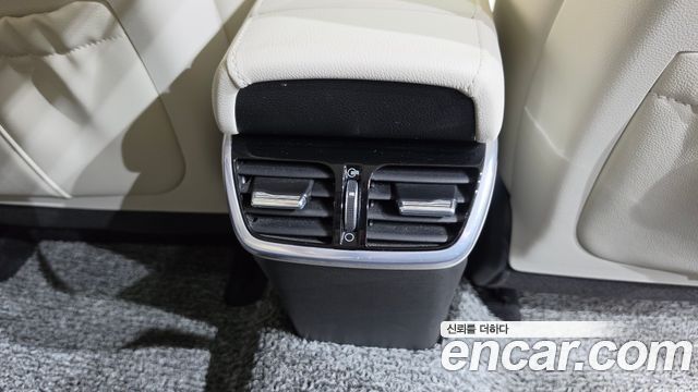 Hyundai Grandeur 2022 — photo 36