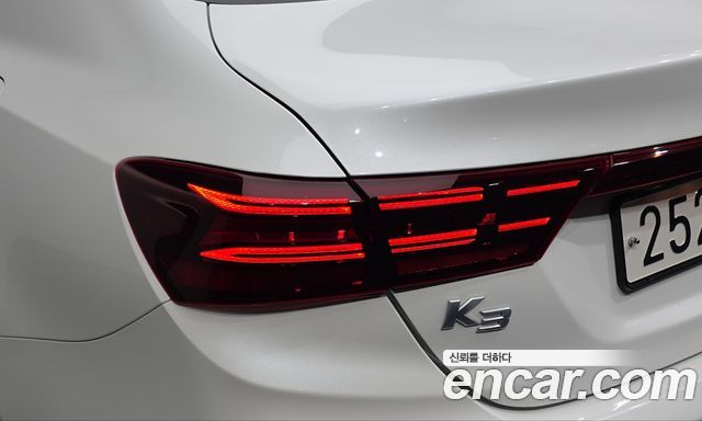 Kia K3 2022 — photo 9