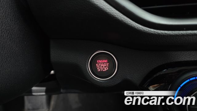 Kia K3 2022 — photo 27