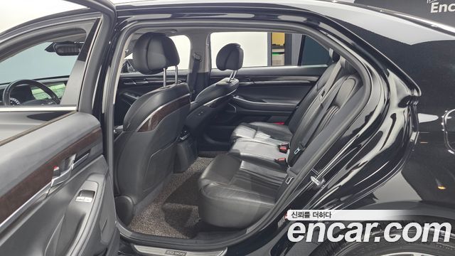 Genesis EQ900 2016 — photo 17