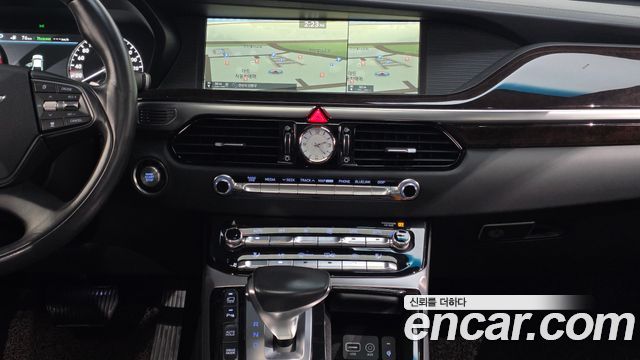 Genesis EQ900 2016 — photo 19