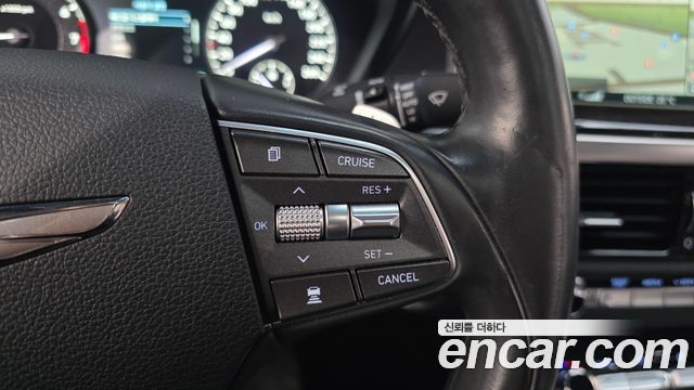 Genesis EQ900 2016 — photo 22