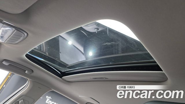 Genesis EQ900 2016 — photo 23