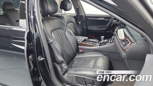 Genesis EQ900 2016 — photo 16