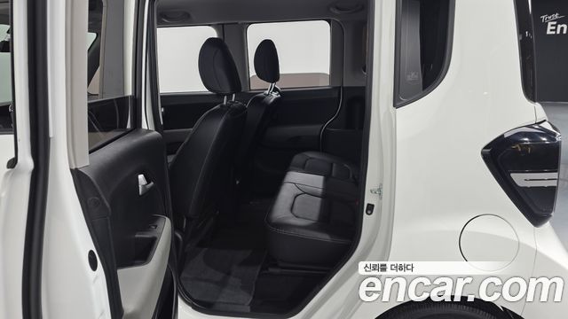 Kia RAY 2023 — photo 17