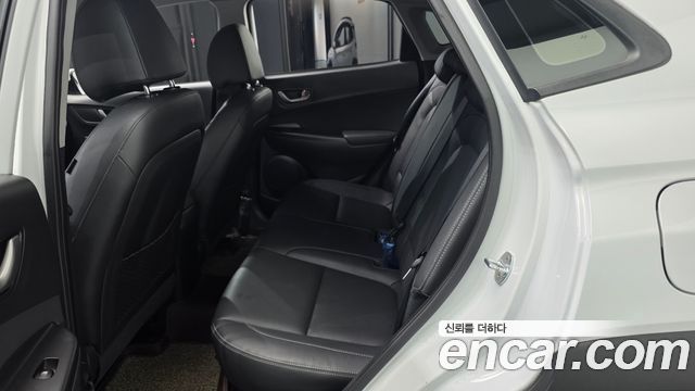 Hyundai Kona 2018 — photo 12