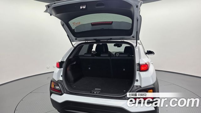 Hyundai Kona 2018 — photo 20
