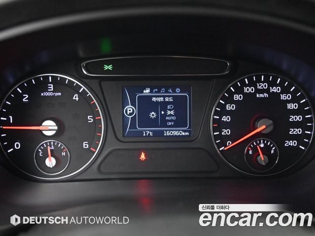 Kia Sorento 2016 — photo 8