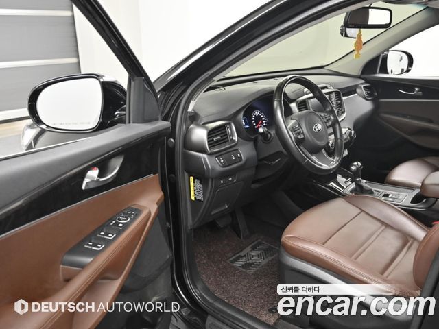Kia Sorento 2016 — photo 11
