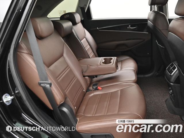 Kia Sorento 2016 — photo 12