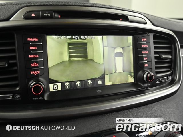 Kia Sorento 2016 — photo 15