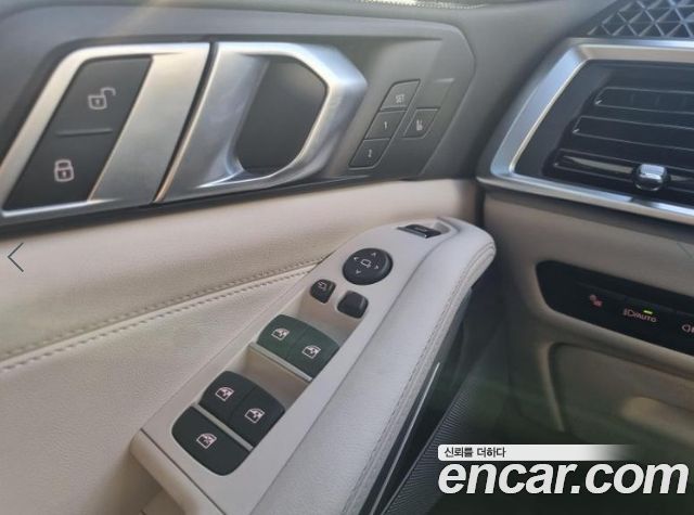 BMW X5 2025 — photo 11