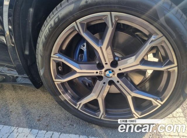BMW X5 2025 — photo 16