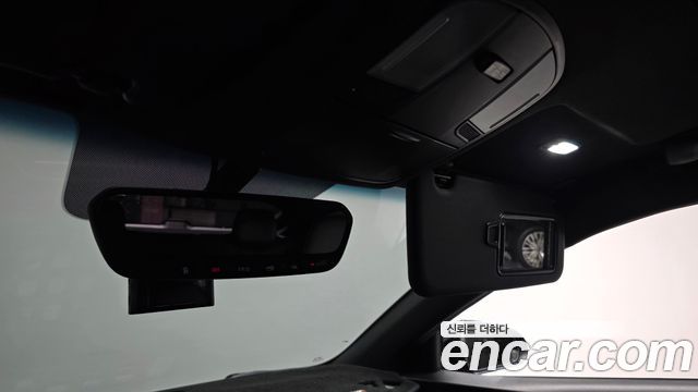 Hyundai Veloster 2020 — photo 25