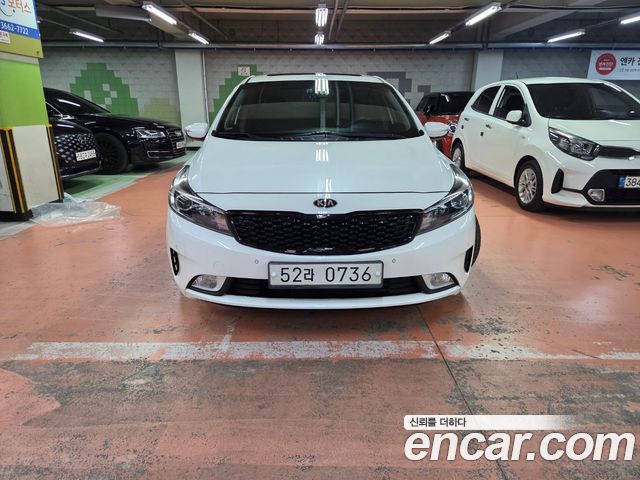 Kia K3 2016 — photo 3