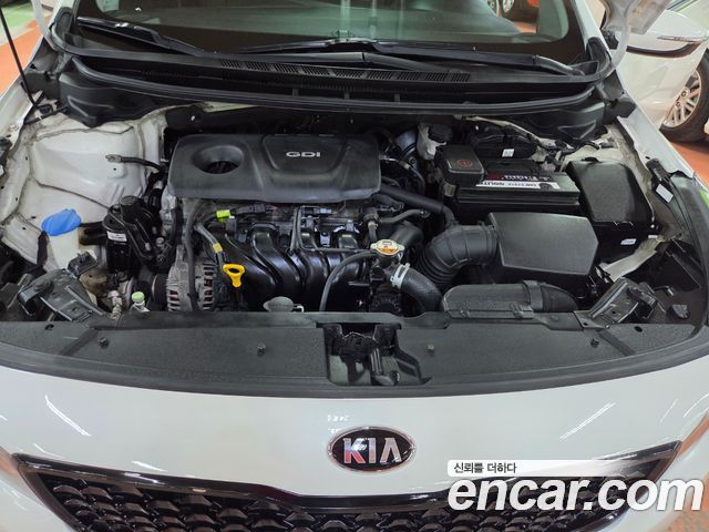 Kia K3 2016 — photo 7