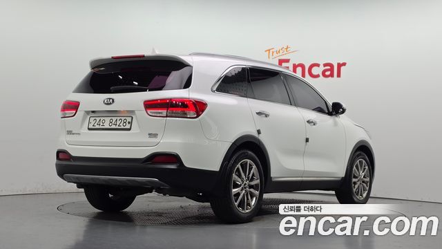 Kia Sorento 2015 — photo 2