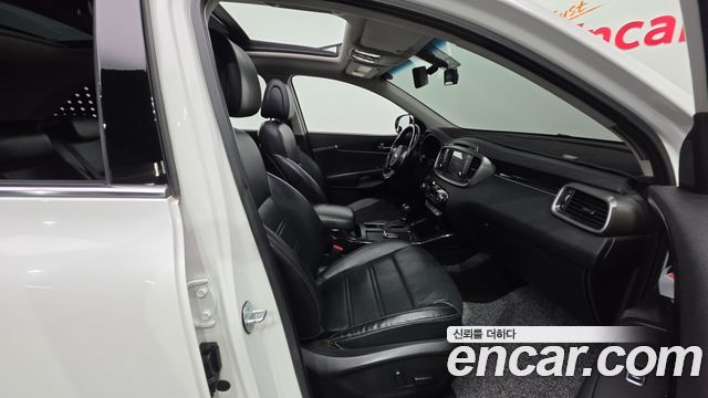Kia Sorento 2015 — photo 13