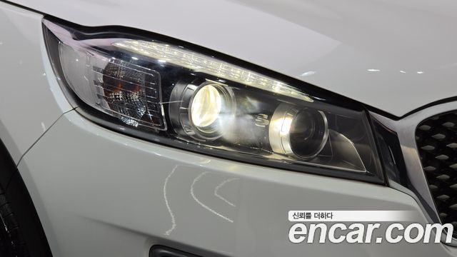 Kia Sorento 2015 — photo 8