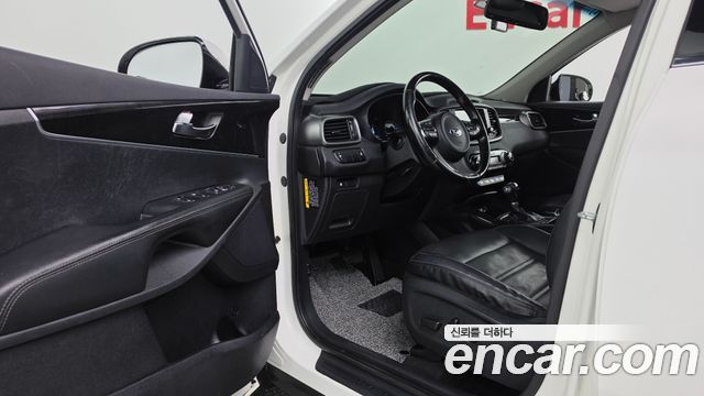 Kia Sorento 2015 — photo 16